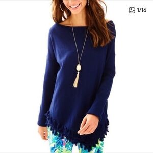 Lilly Pulitzer Navy Asymetrical Fererra Top Size M